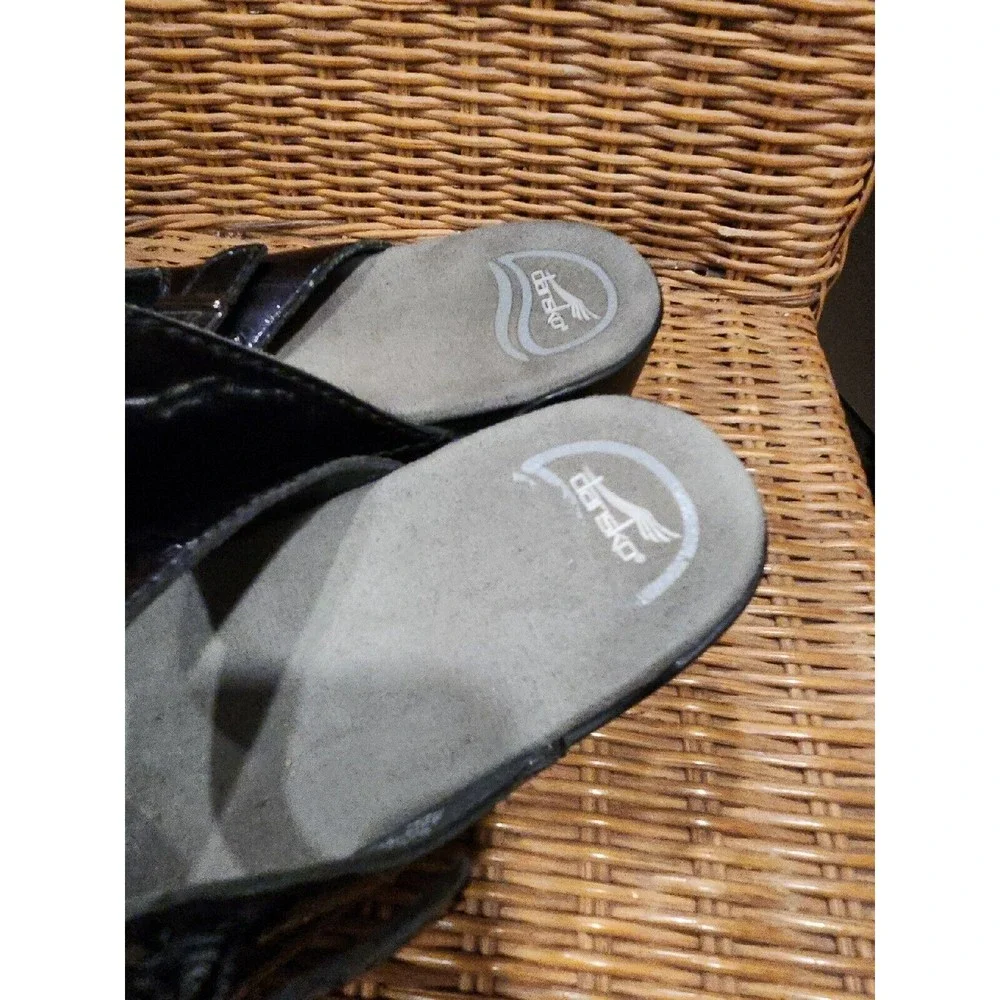 Dansko Black‎ Patent Leather Wedge Sandals Womens size 9 Buckle Platform Shoes